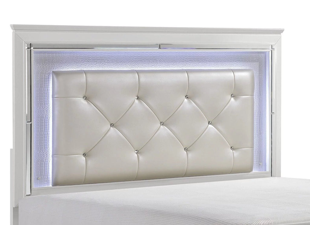 White 4pc Eastern King Bedroom Set with LED Headboard Nightstand Dresser Mirror D35798