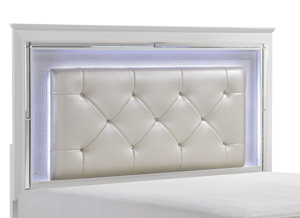 White 4pc Eastern King Bedroom Set with LED Headboard Nightstand Dresser Mirror D35798