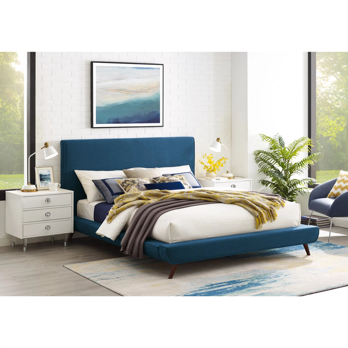 Queen Size Linen Upholstery Platform Bed R496370