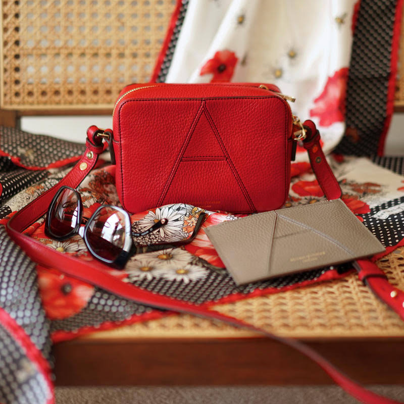 Camera Bag L48908