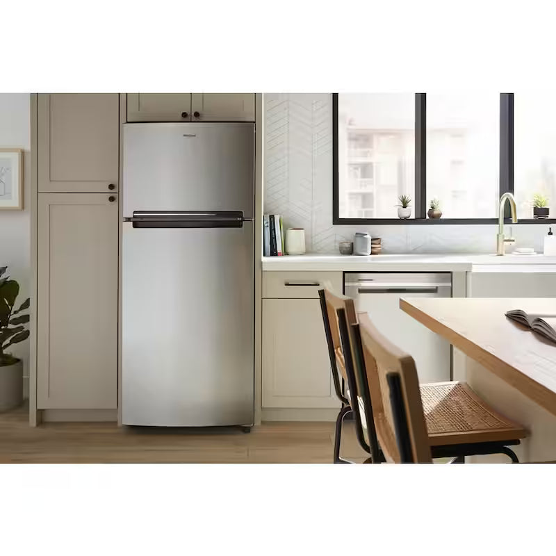 Built-in Top Freezer Refrigerator in Stainless Steel P560837