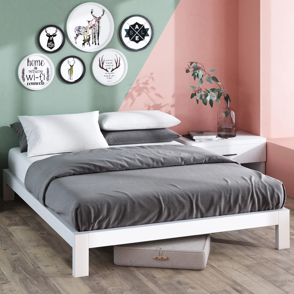 White Metal Platform Bed Frame, Queen Y9818