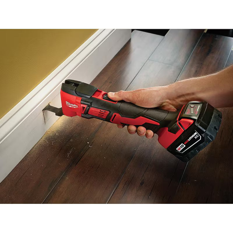 18V Cordless Reciprocating Saw with Battery C9399