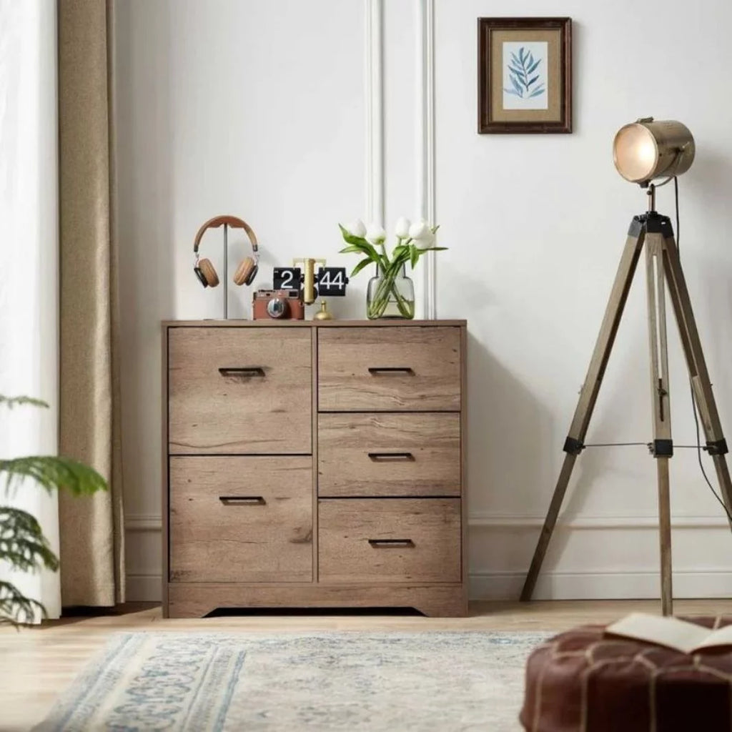5 Drawer Brown Dresser B674138
