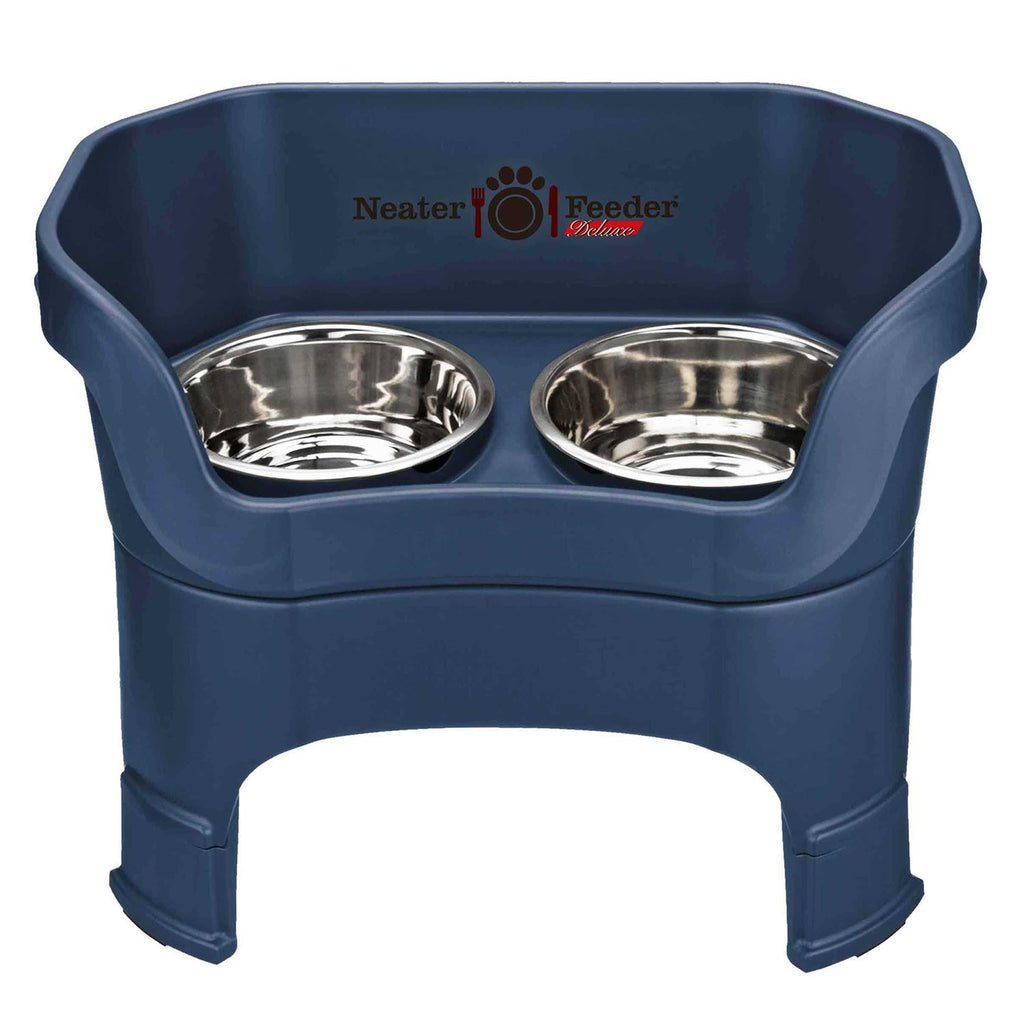 Pet Feeder with Leg Extensions O95101