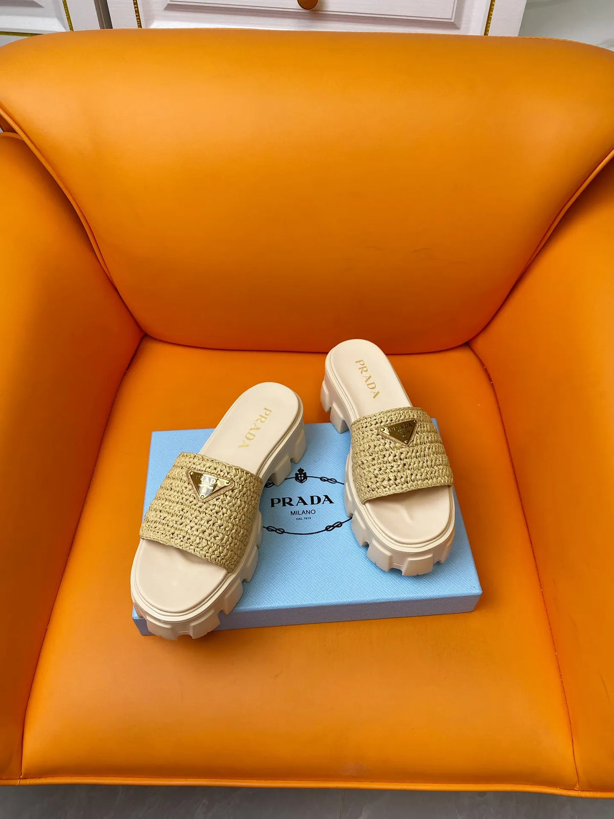 Women Slippers H8066