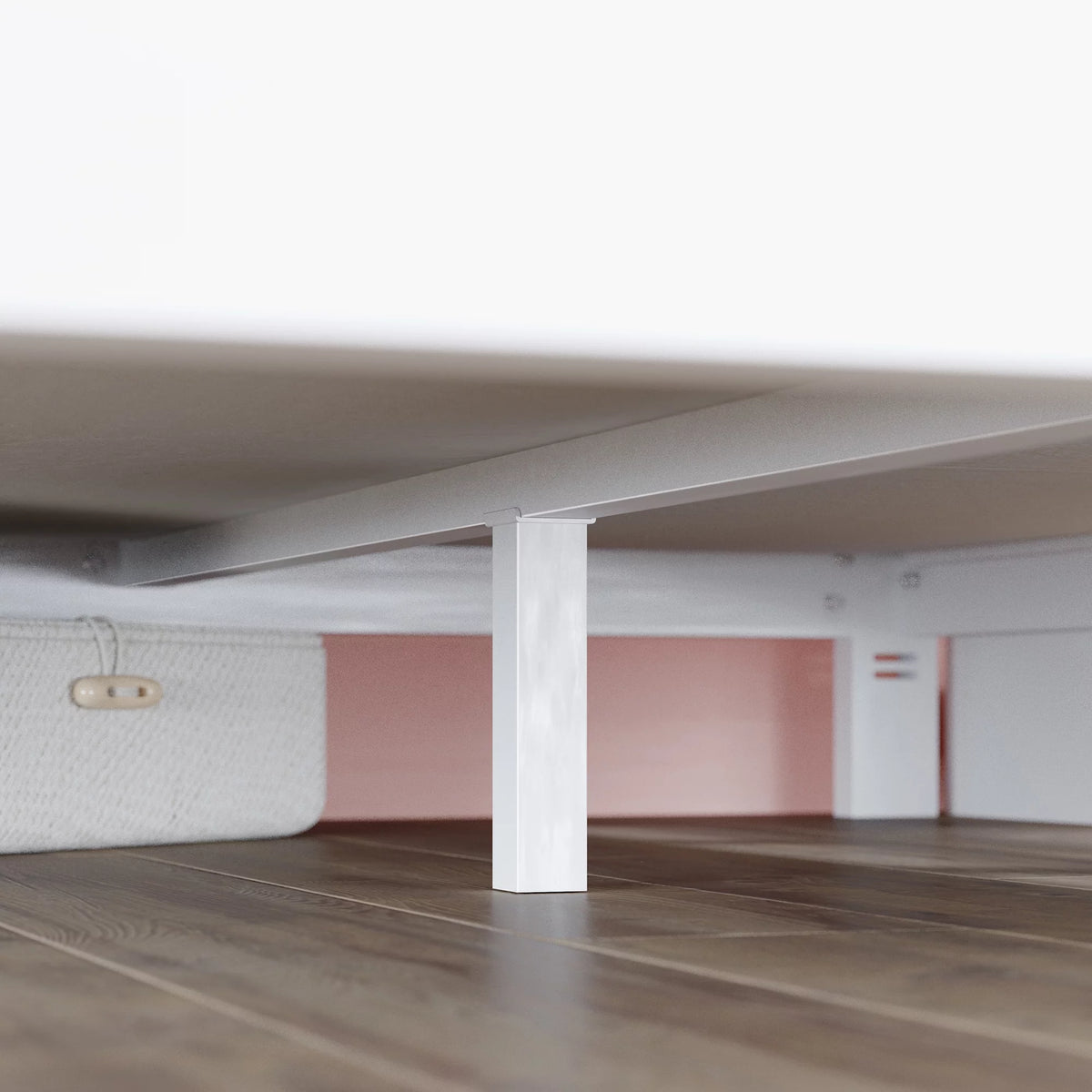 White Metal Platform Bed Frame, Queen Y9818