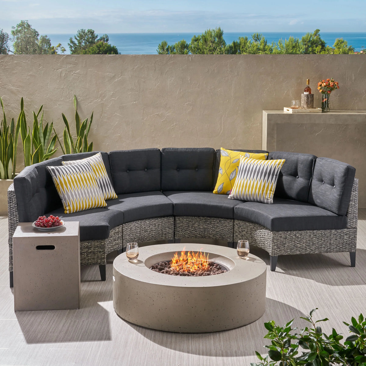Outdoor Wicker 4 Seater Half Round Sofa Set with Fire Pit V746102