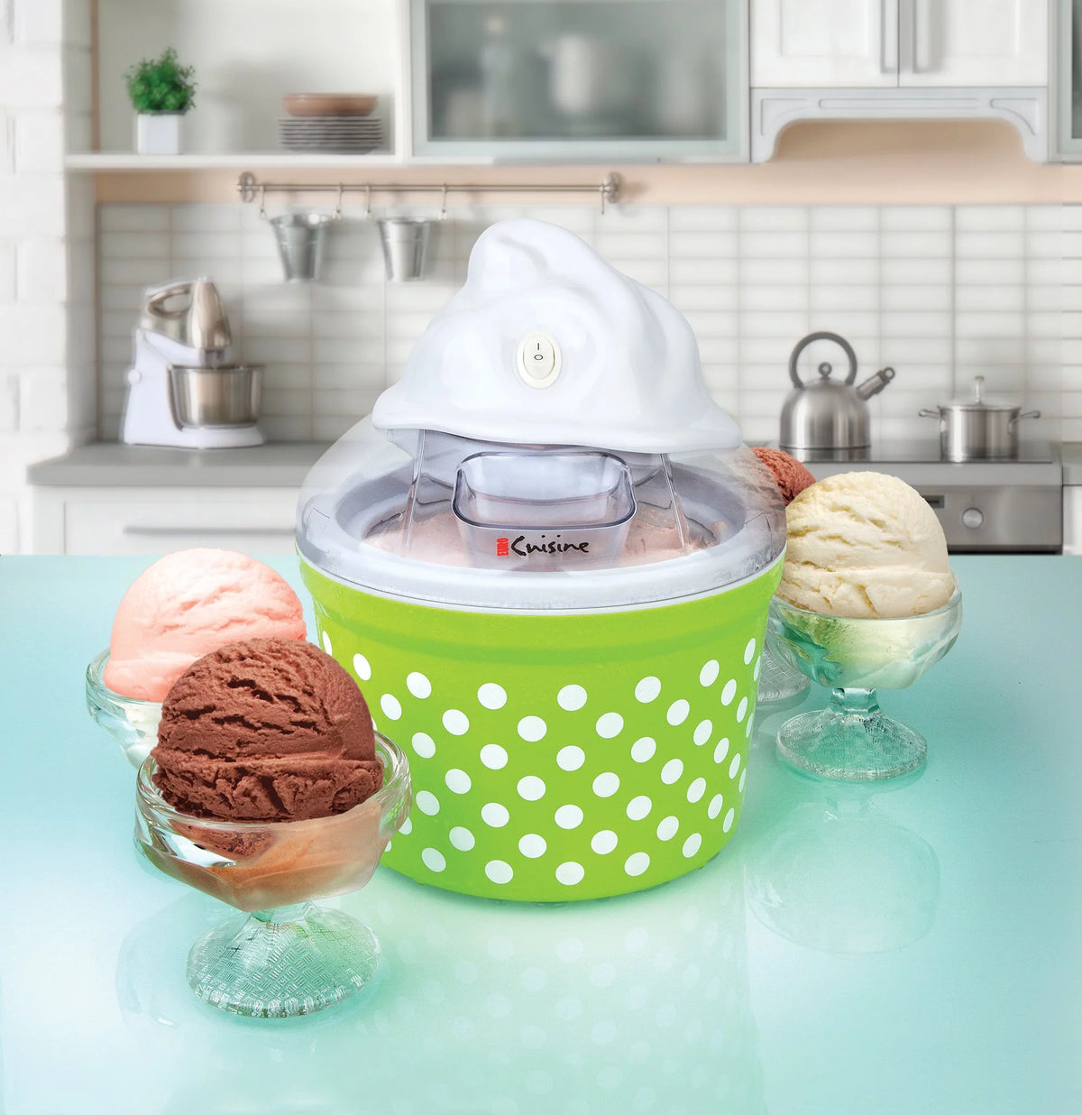 Automatic Ice Cream, Sorbet & Frozen Yogurt Maker with 4 Glass Cups L147