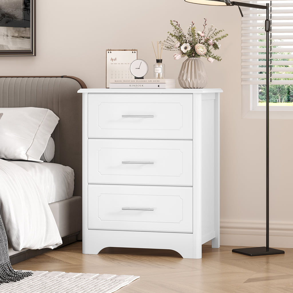 White 3 Drawer Dresser X2085