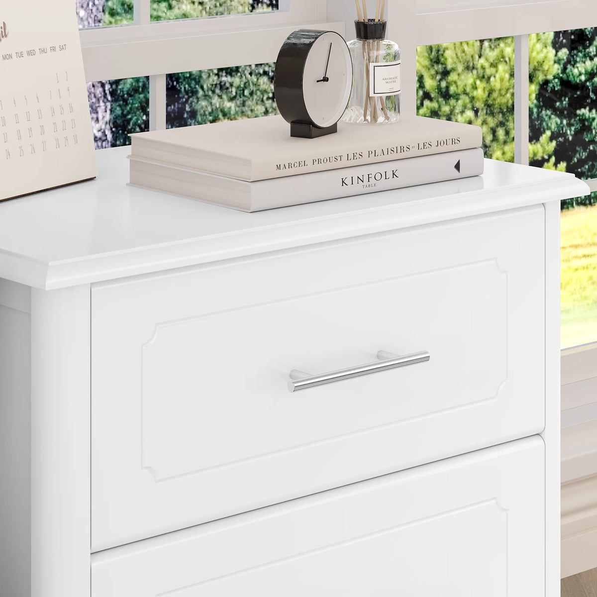 White 3 Drawer Dresser X2085